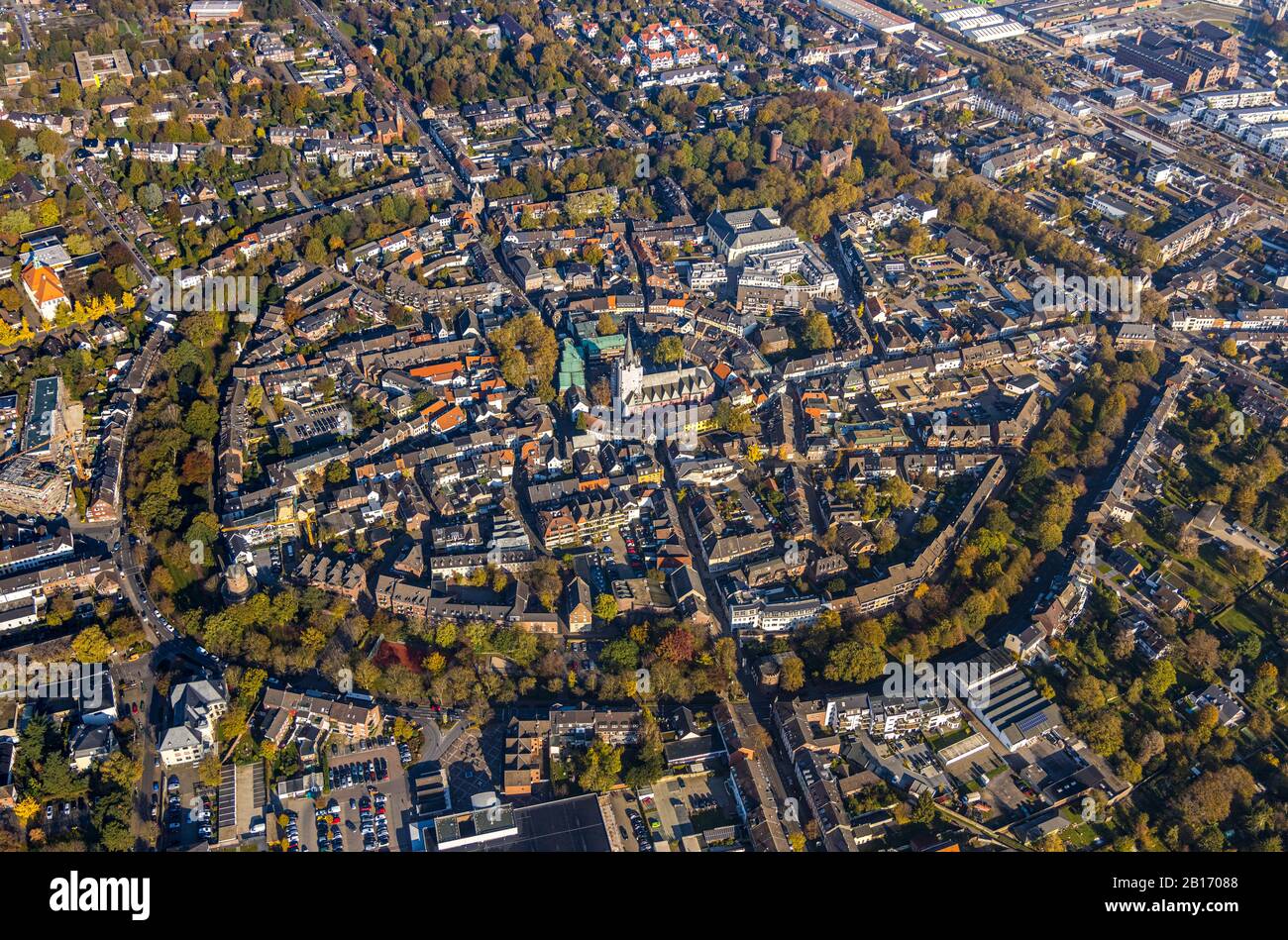 Aerial view, City centre view, Old Town Kempen, Kempen City Council, Catholic Provost Church St. Mariae Nativity, Kempen Castle, Lower Rhine, North Rh Stock Photo