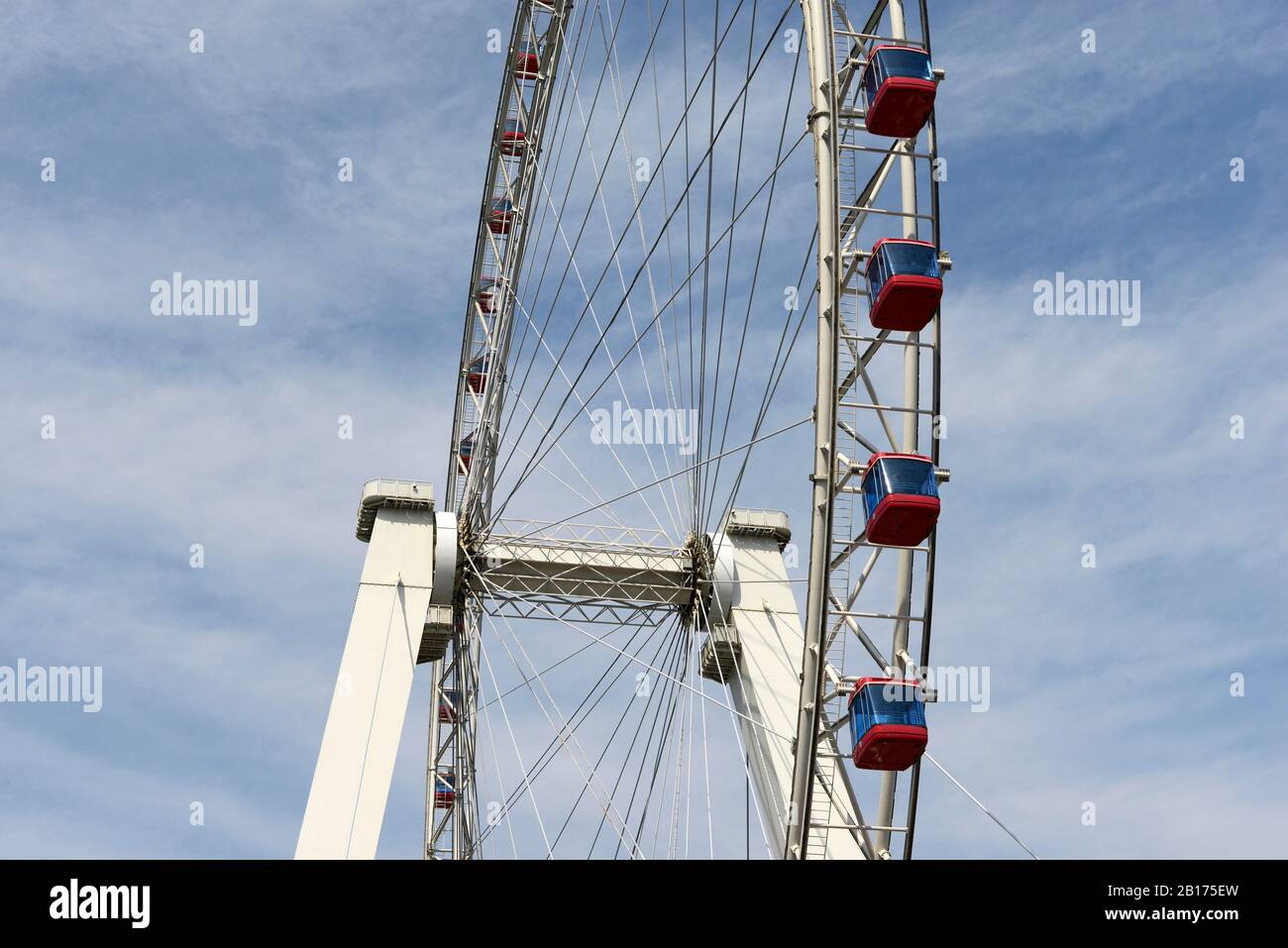 The Tianjin Eye ferris wheel above the Yongle bridge in Tianjin, China Stock Photo