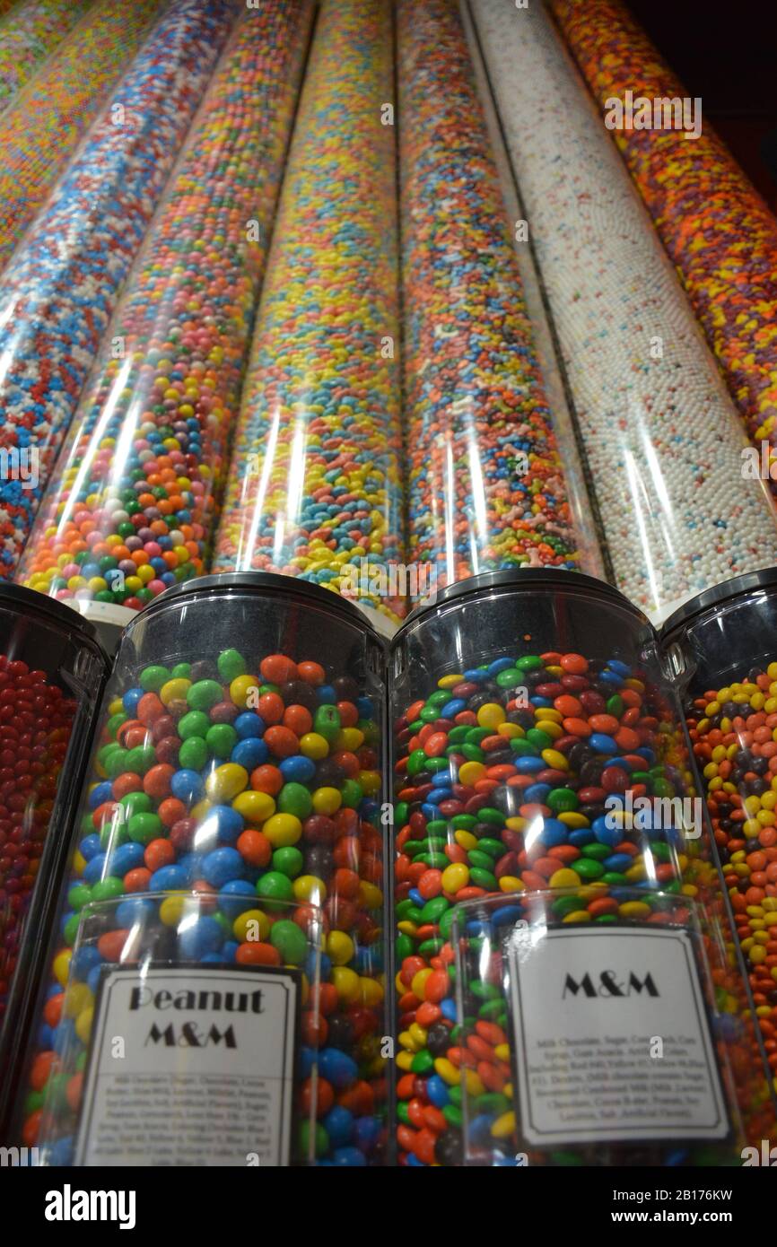 Images of colourful candies in candy store Stock Photo - Alamy