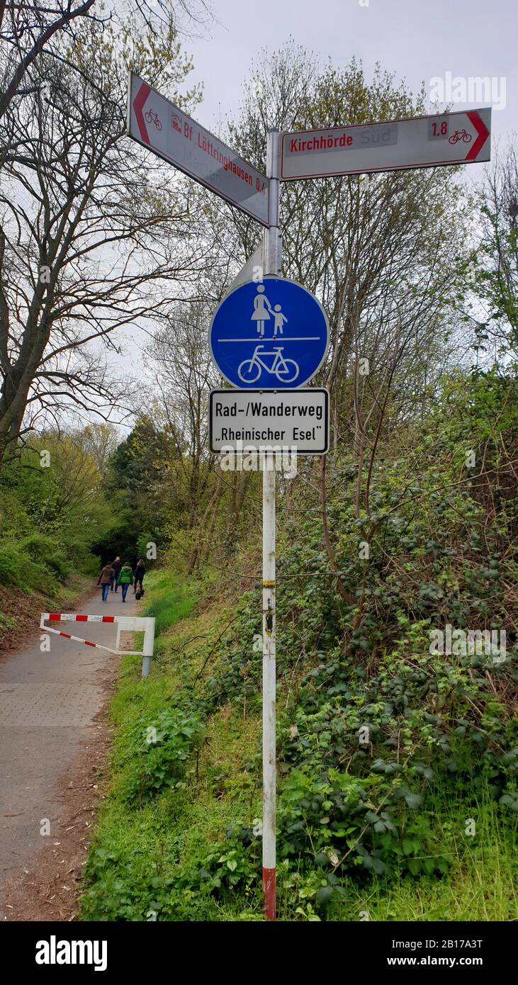bike an dhiking path Rheinischer Esel in Witten, former railtrack, Germany, North Rhine-Westphalia, Ruhr Area, Witten Stock Photo