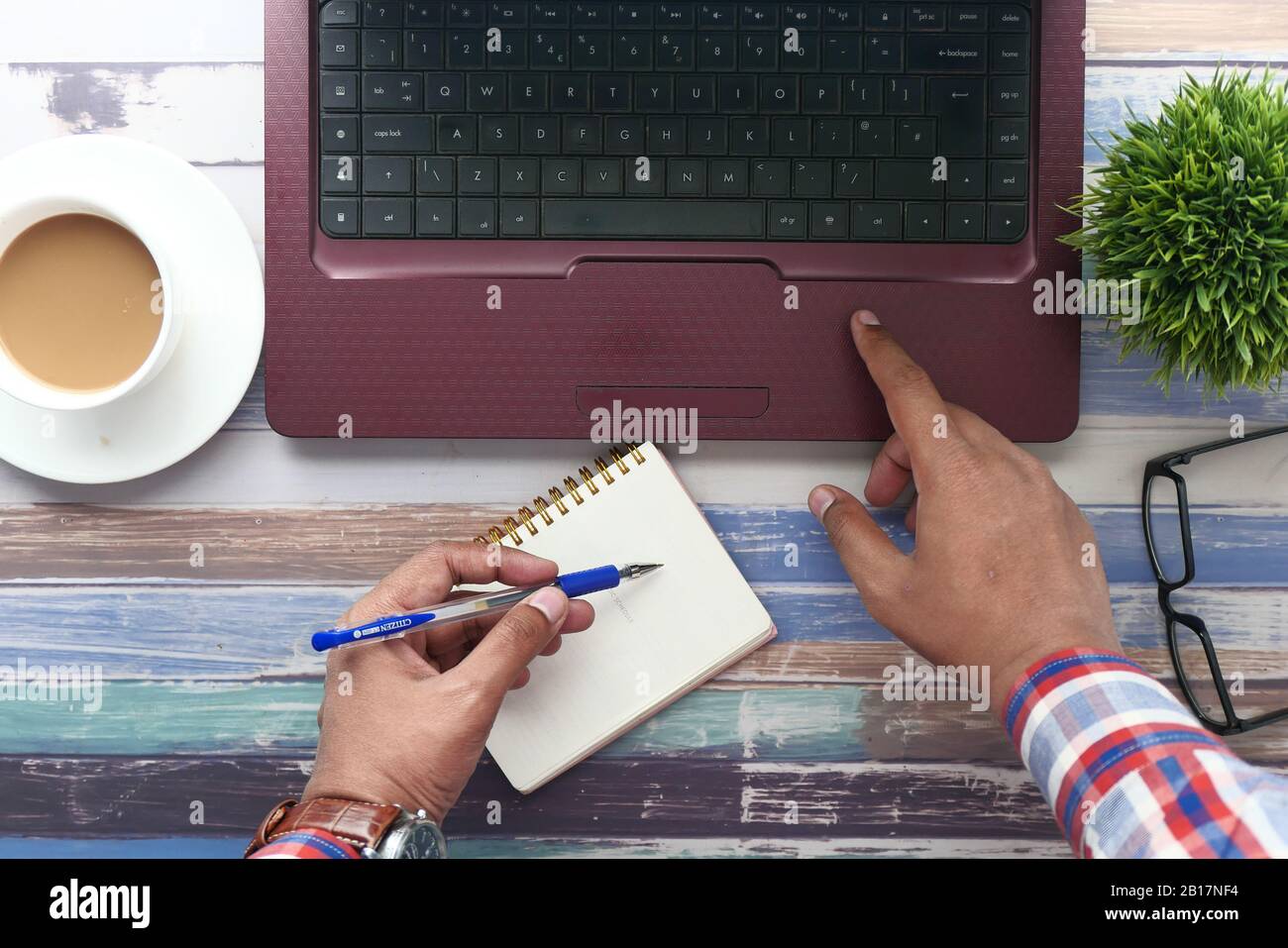 Mobile high angle view hi-res stock photography and images - Alamy