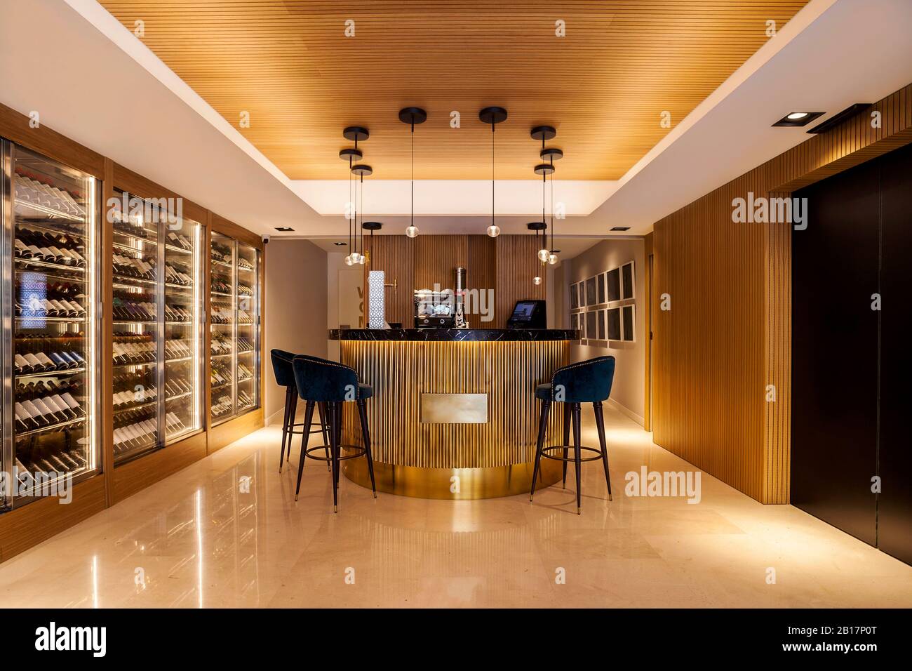 Elegant restaurant bar Stock Photo