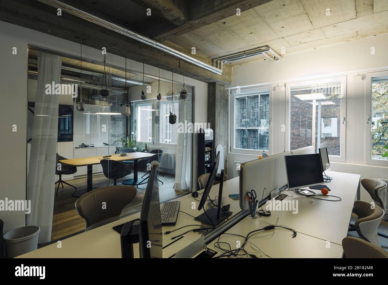 Modern office interior Stock Photo - Alamy