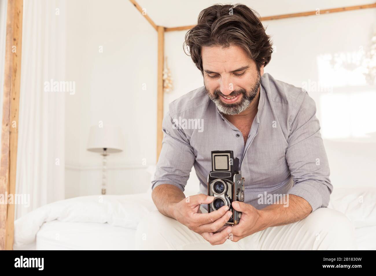 Old man bed vintage hi-res stock photography and images - Alamy