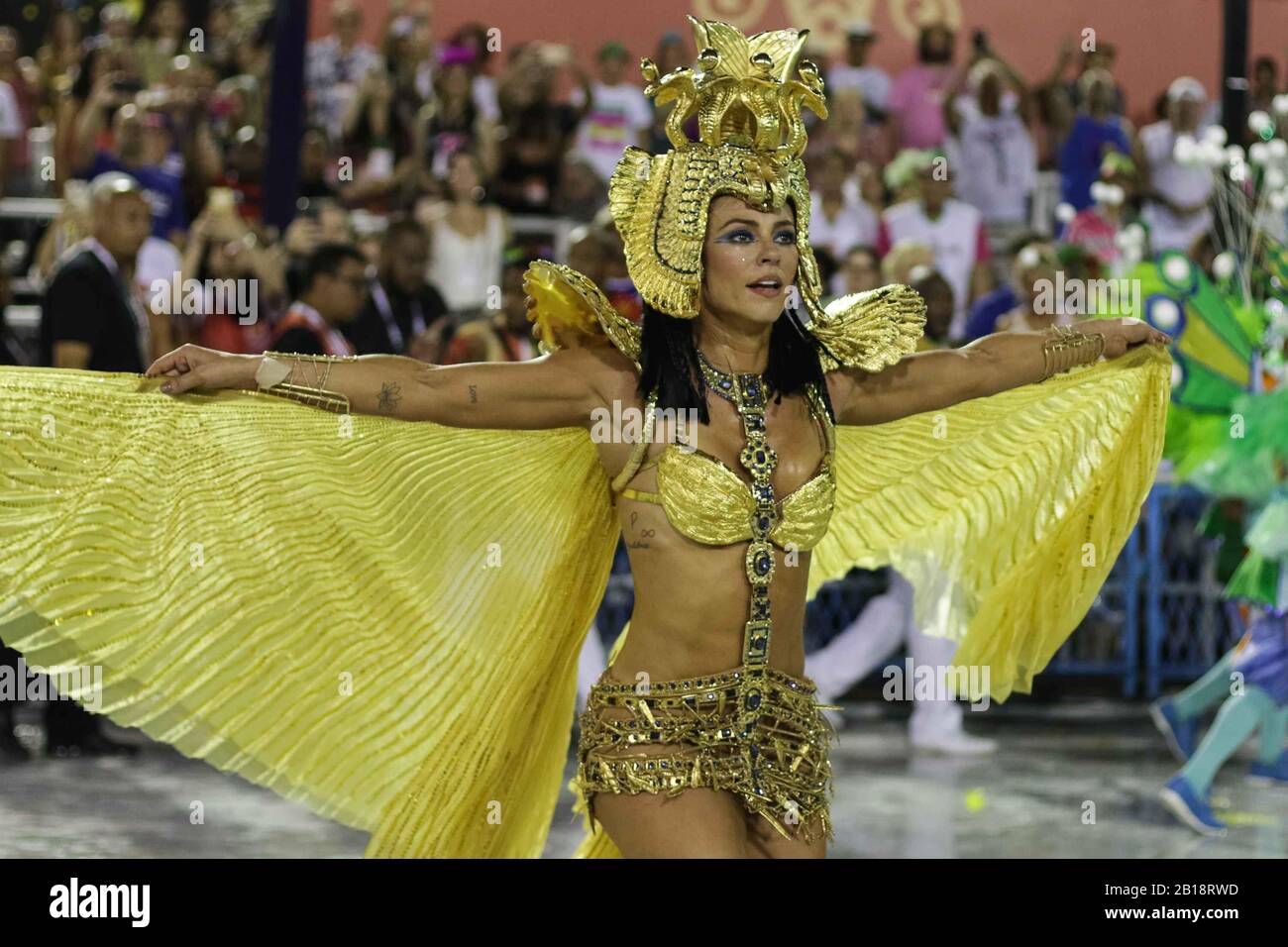 Rio De Janeiro Brazil 23rd Feb 2020 Queen Of Percussion Paolla Oliveira Of The Samba School Academicos Do Grande Rio During The First Day Of The Special Group Parade At The Carnival