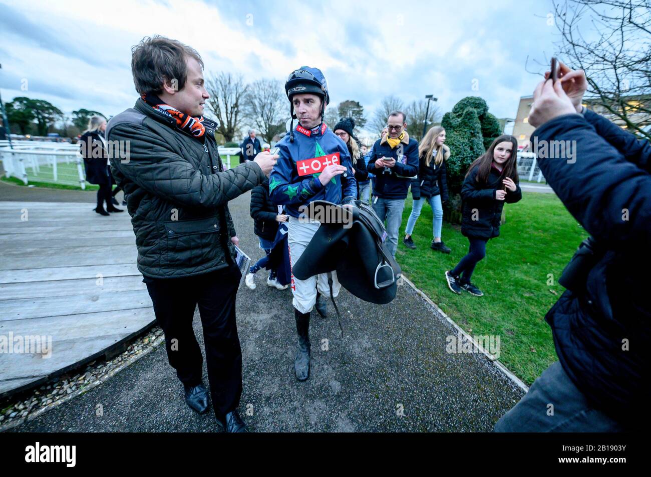 Jockety Leighton Aspell at Fontwell racecourse todayt, Sussex, UK. Her announced he is retiring after today. Darren Cool - 07792308722 - www.dcoolimag Stock Photo