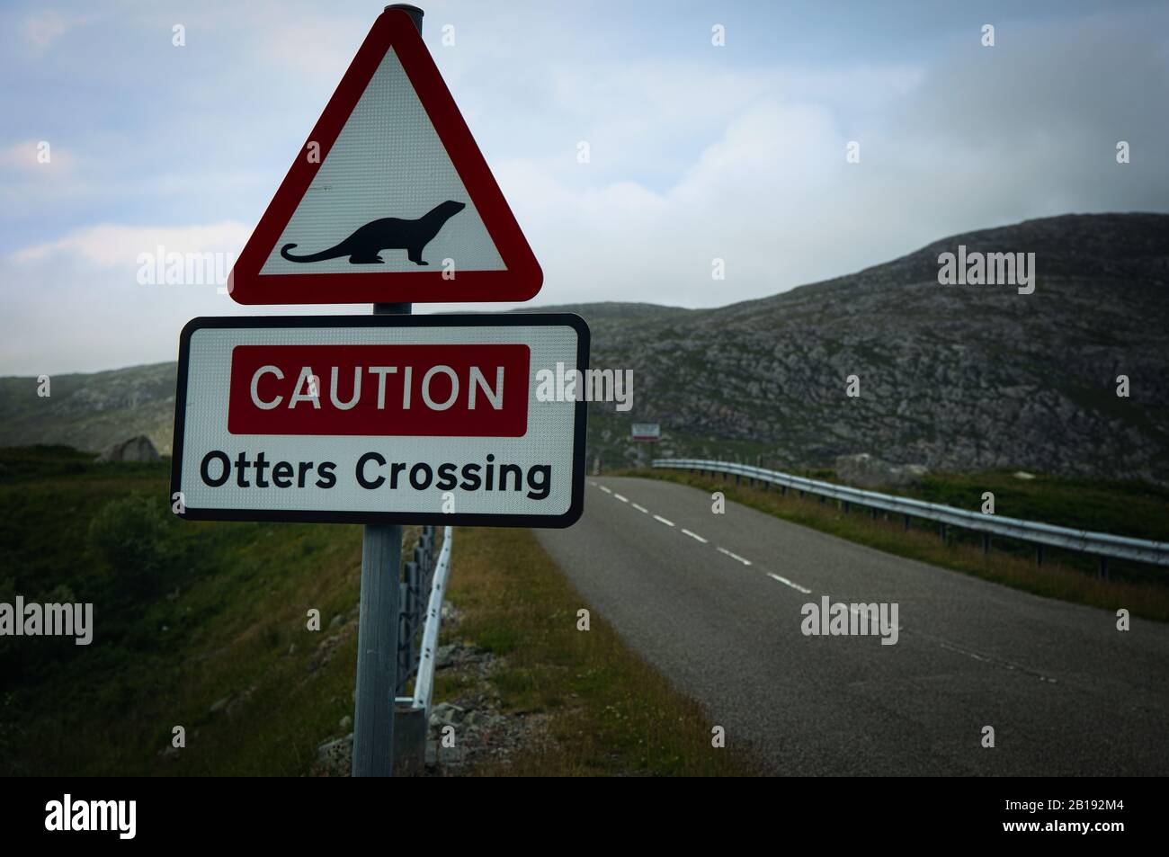 Otters crossing sign on the island of Lewis and Harris, Outer Hebrides, Scotland Stock Photo