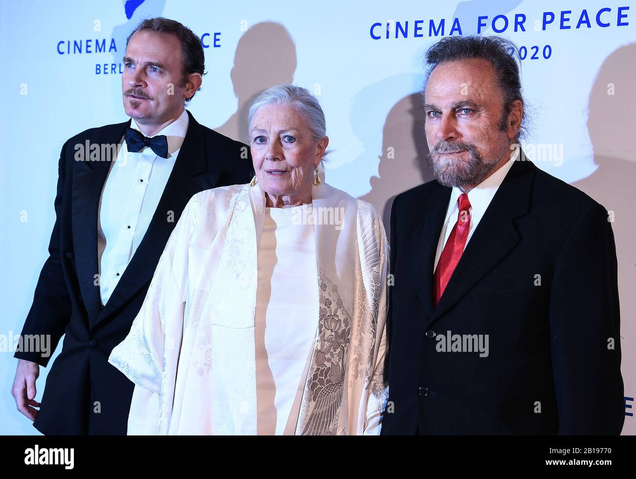 23 February 2020, Berlin: 70th Berlinale, Cinema for Peace Gala: Actress Vanessa Redgrave and her husband actor Franco Nero (r). The International Film Festival takes place from 20.02. to 01.03.2020. Photo: Britta Pedersen/dpa-Zentralbild/dpa Stock Photo