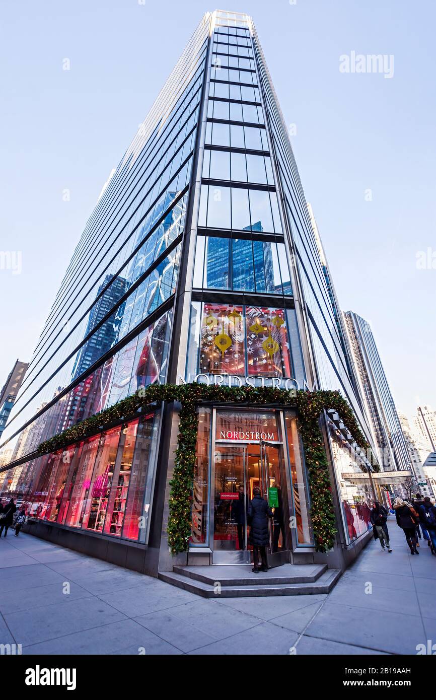 The Nordstrom Rack store in New York in Union Square Stock Photo - Alamy