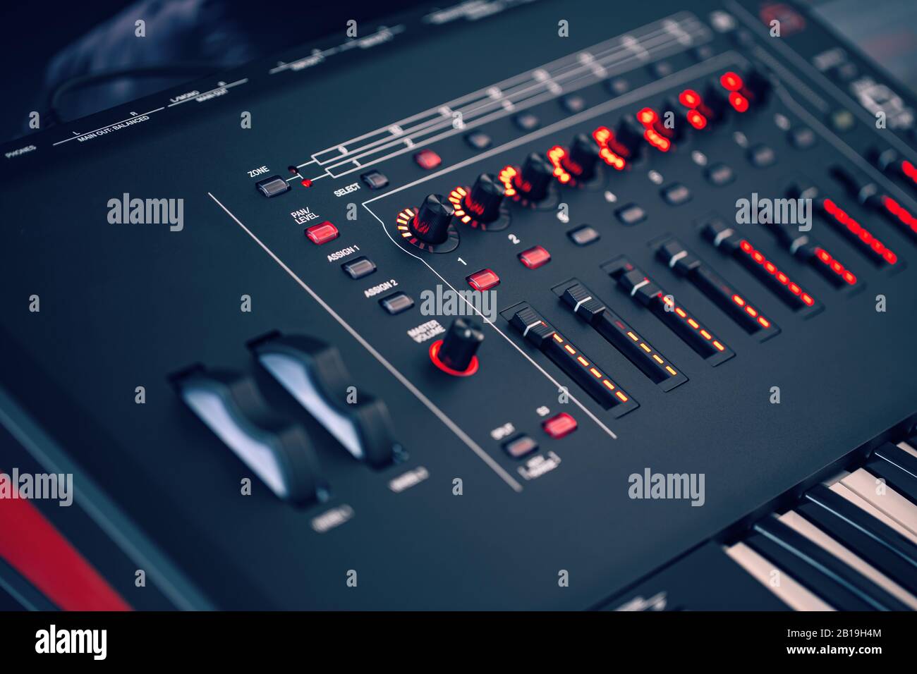 Professional electronic synthesizer board Stock Photo Alamy