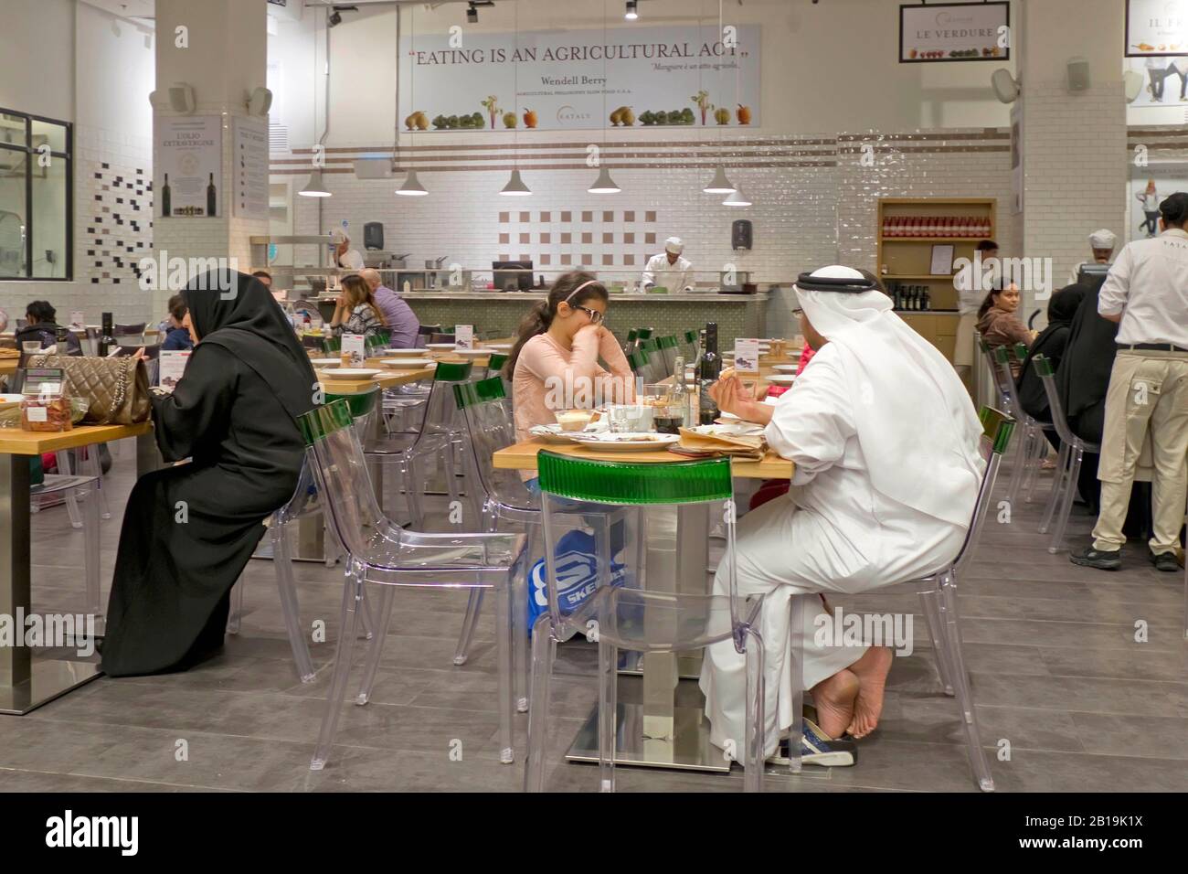 Eataly Italian Supermarket And Restaurant Inside Dubai Mall