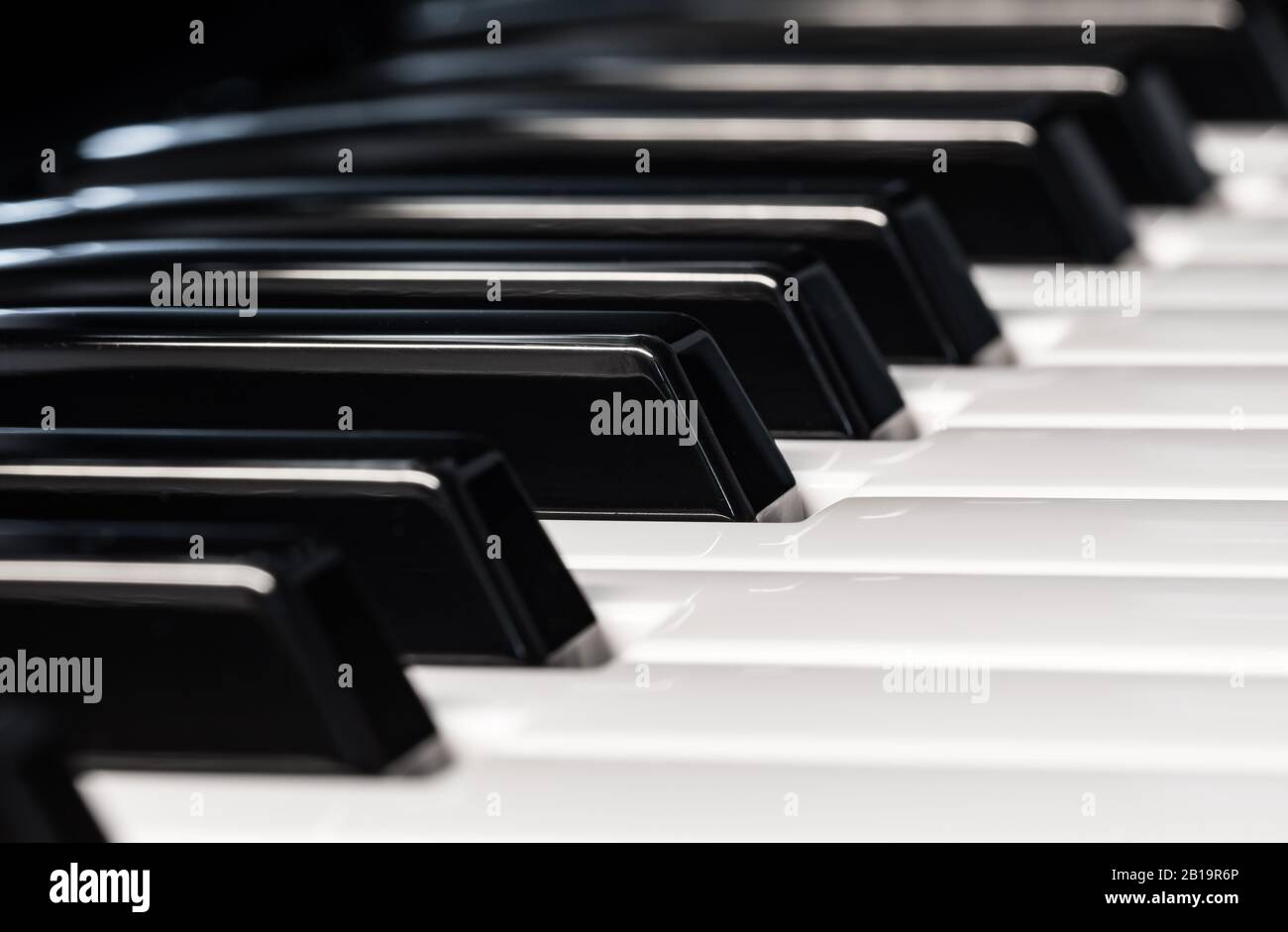Synthesizer keyboard hires stock photography and images Alamy
