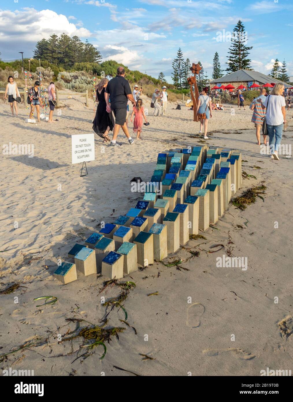 Sculpture At Bathers Beach 2020 outdoor exhibition Tideline Kirsten Makinson Heloise and Roberts