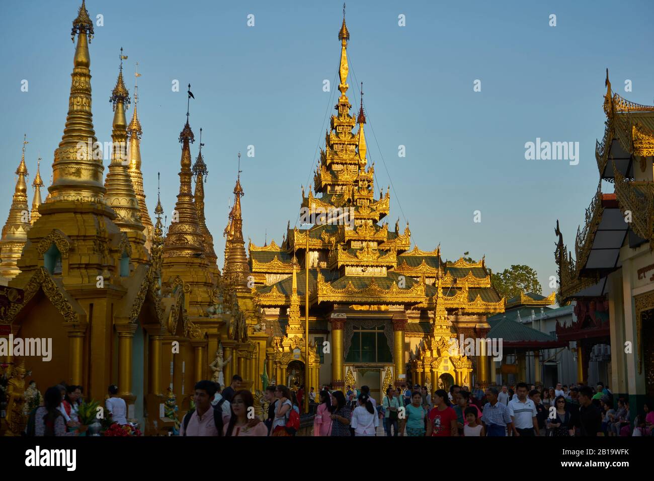 Shwedagon Pagode, Yangon, Myanmar Stock Photo