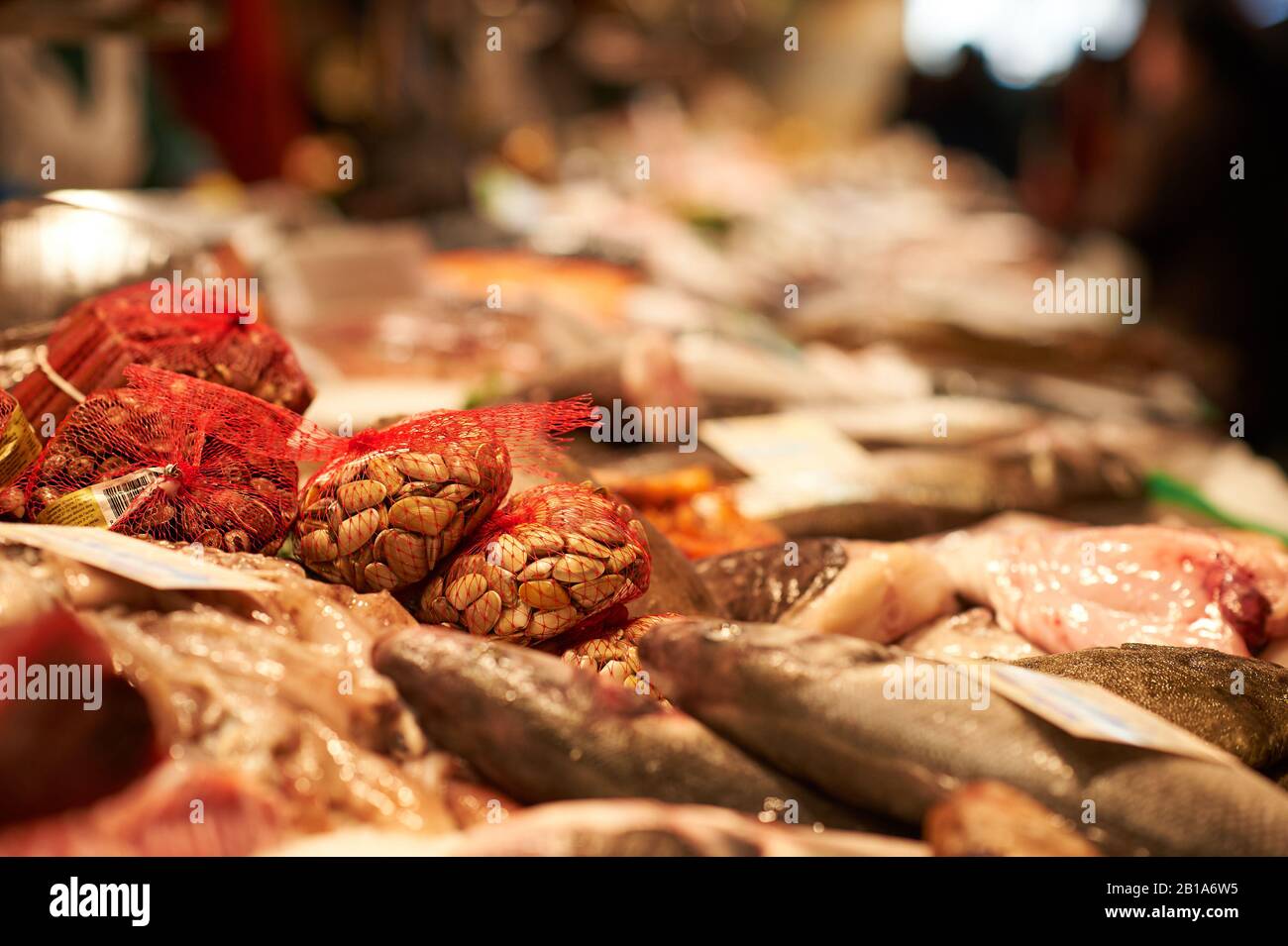 Seafood counter in Spanish food market Stock Photo Alamy