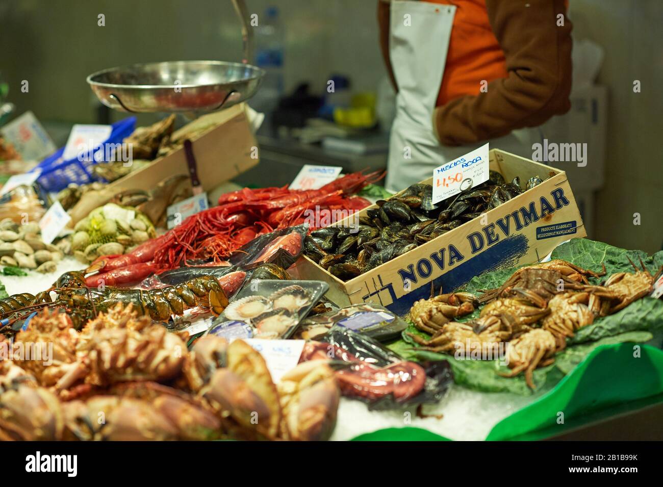 Seafood counter in Spanish food market Stock Photo Alamy