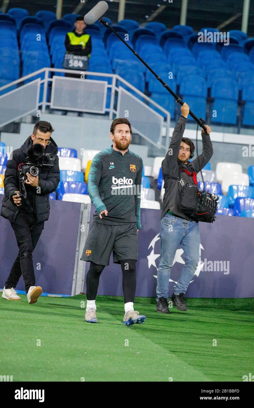 Messi ronaldo 2020 hi-res stock photography and images - Alamy