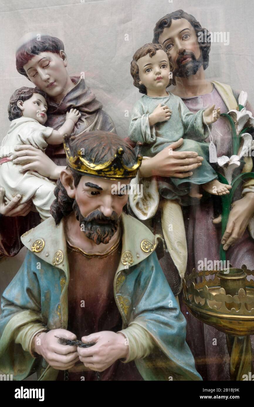 Figurines of saints hires stock photography and images Alamy