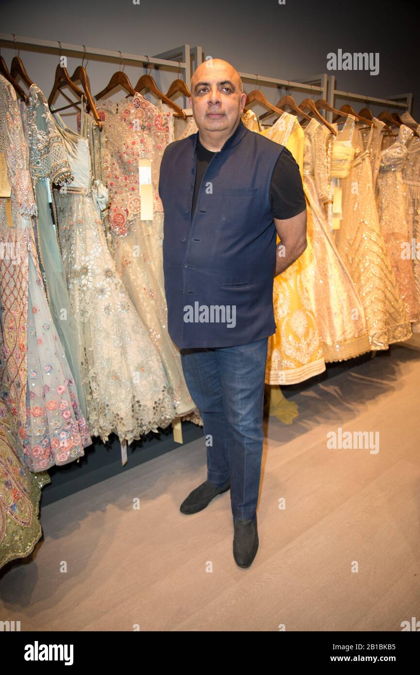 Tahiliani High Resolution Stock Photography And Images Alamy