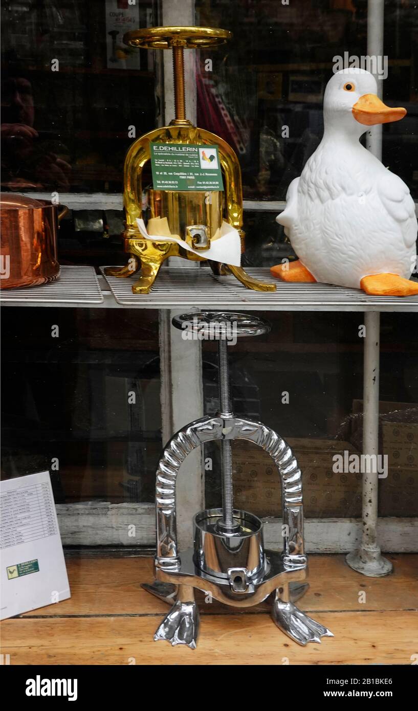 E Dehillerin cookware store Paris France Stock Photo Alamy