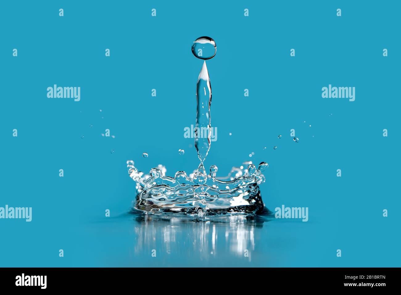 Water Drop Falling Making Droplet Splash And Waves Clean And Fresh Symbol Stock Photo Alamy Water Drop Falling Making Droplet Splash And Waves Clean And Fresh Symbol Stock Photo Alamy