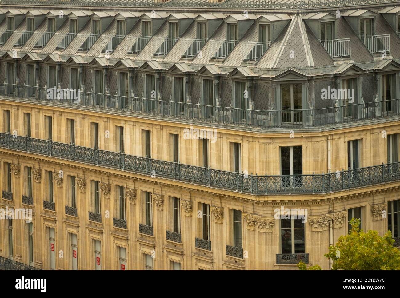 New paris opera hi-res stock photography and images - Alamy