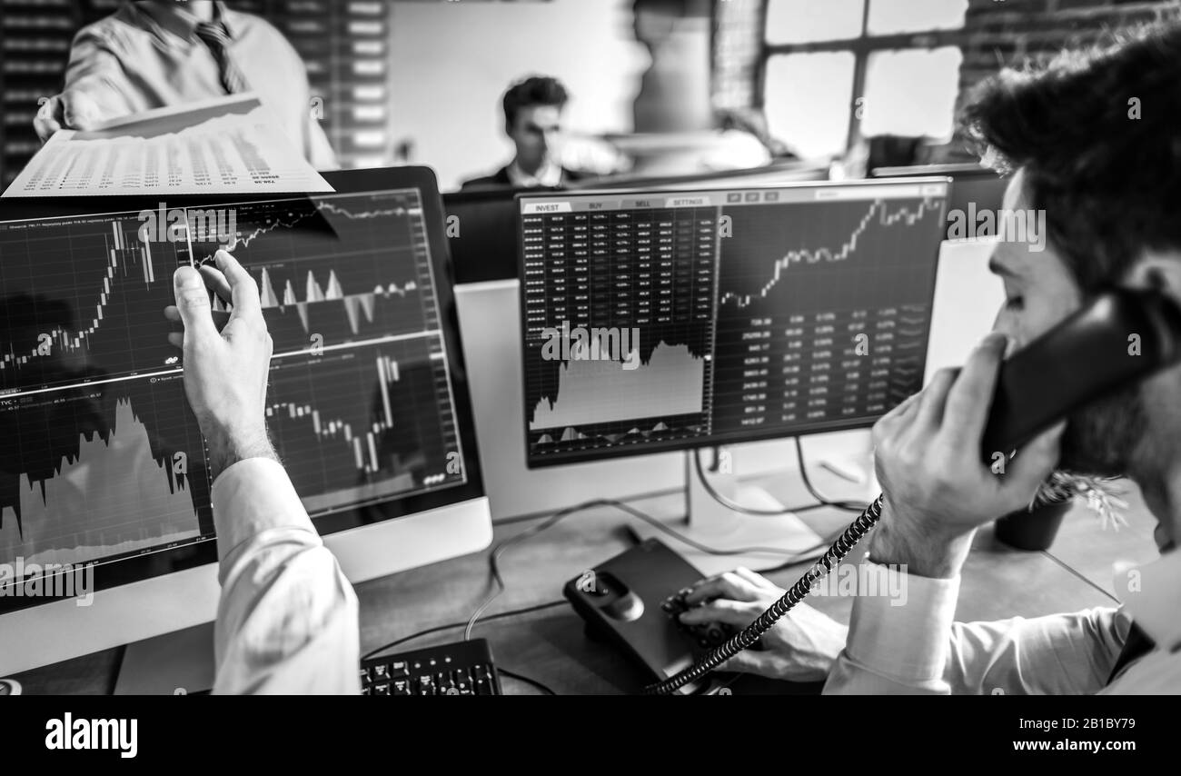Trading desk Black and White Stock Photos & Images - Alamy