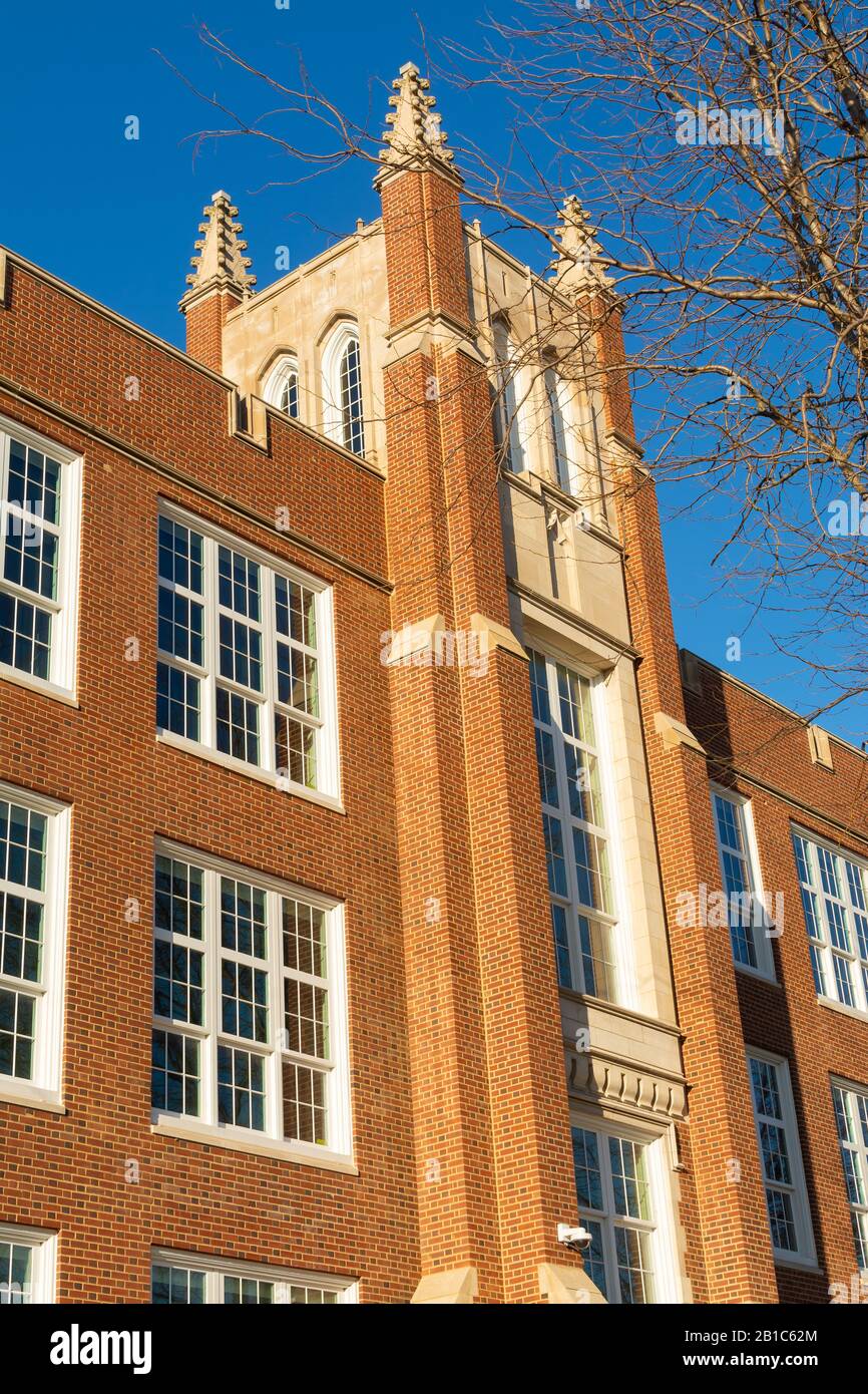 High school building peru hi-res stock photography and images - Alamy