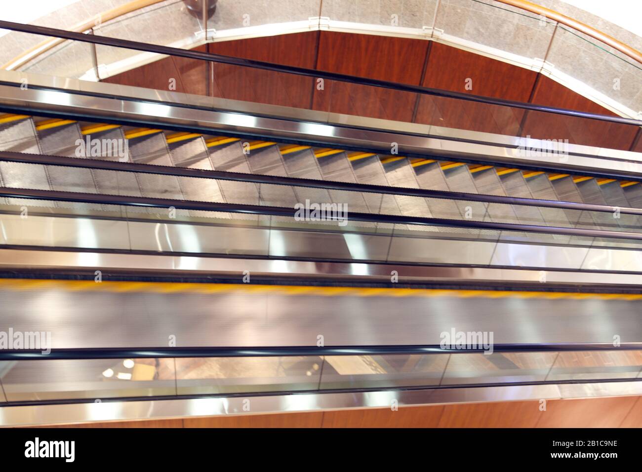 Dubai-Escalators in side Dubai Mall 1 Stock Photo