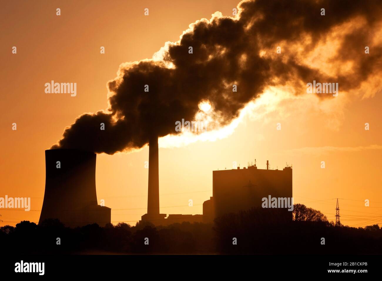 hard coal-fired power station Heyden at sunrise, Germany, North Rhine-Westphalia, Petershagen Stock Photo