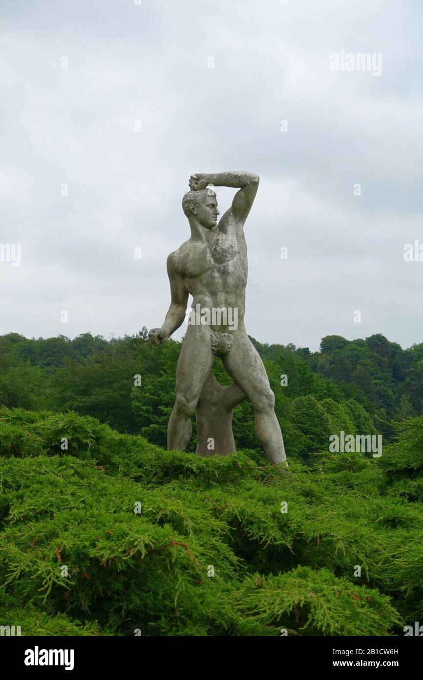 Chatsworth house sculpture garden hires stock photography and images