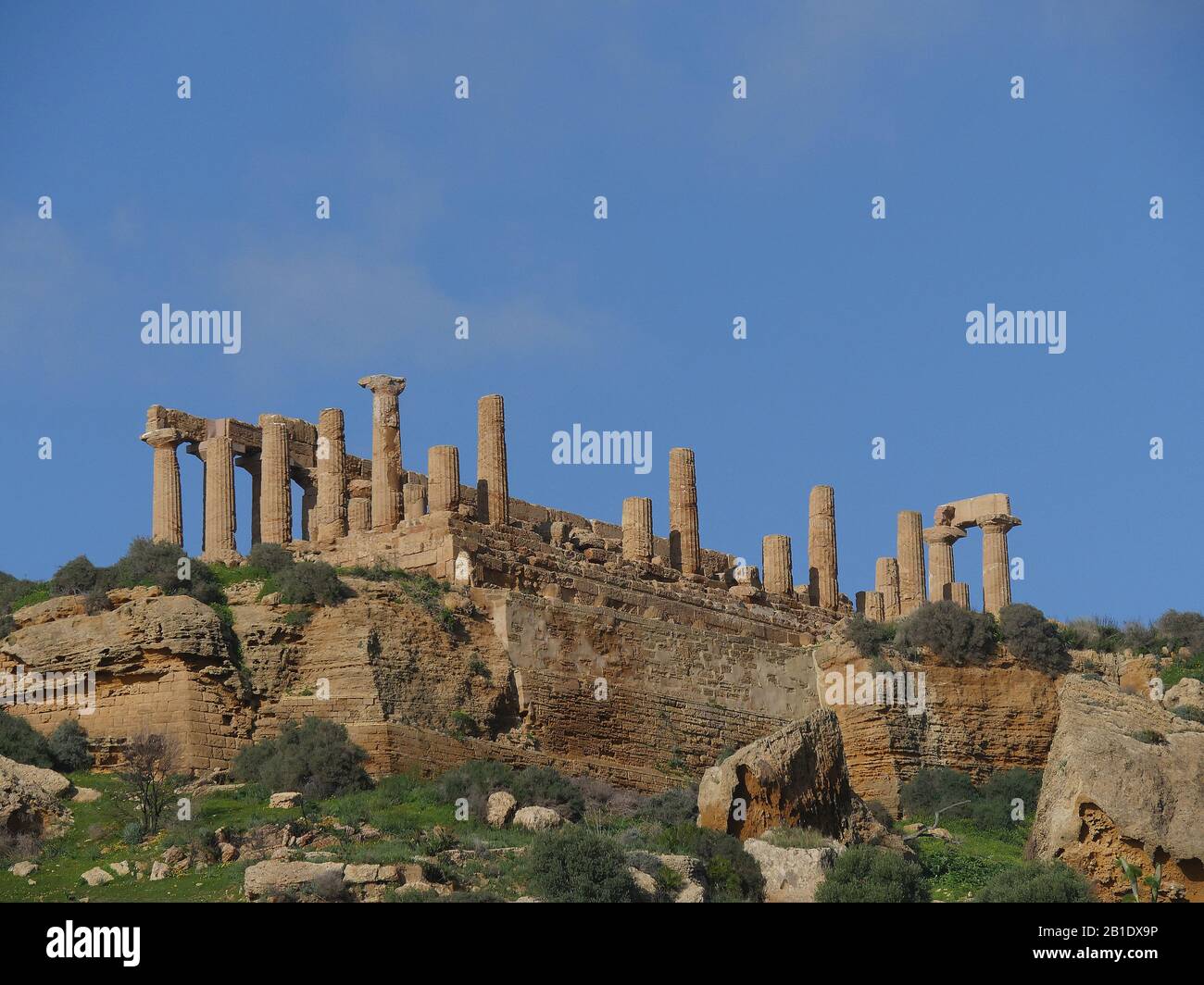 Greek Temple of Juno Lacina,  Vallee di Templi, Agrigento, Sicily, Italy Stock Photo