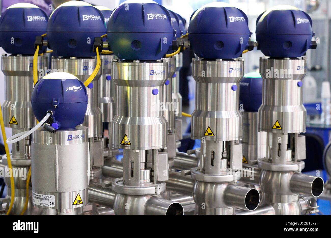 Moscow, RF, 02.20.2020: Valves for use in the food, dairy, chemical, pharmaceutical industries. Valves for the food industry Two-seat valve aseptic di Stock Photo