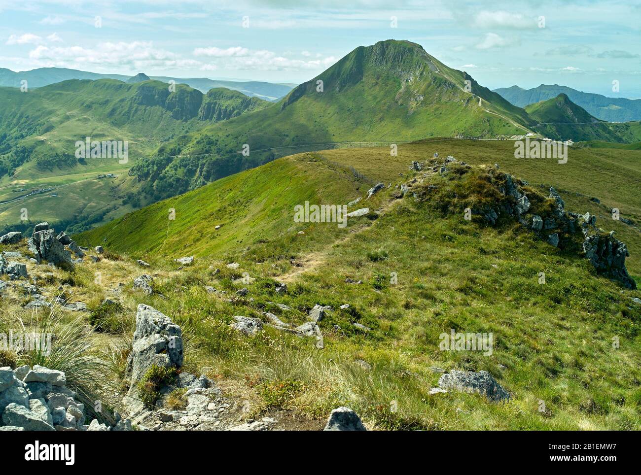 Auvergne volcanoes natural park hi-res stock photography and images - Alamy