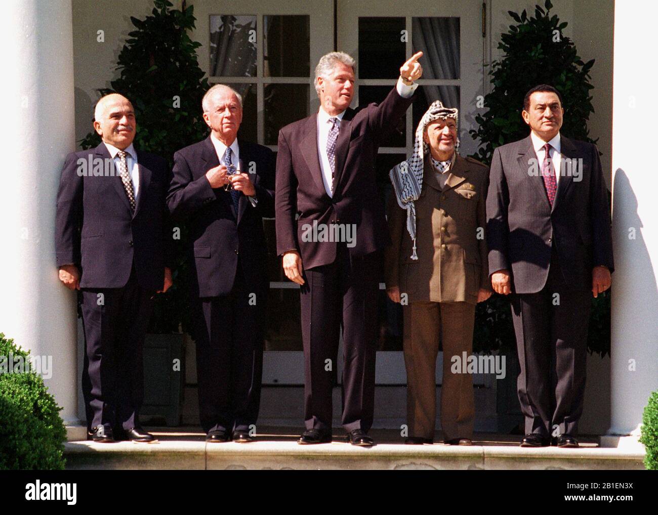 United States President Bill Clinton poses with Middle East Leaders prior  to the signing of the 