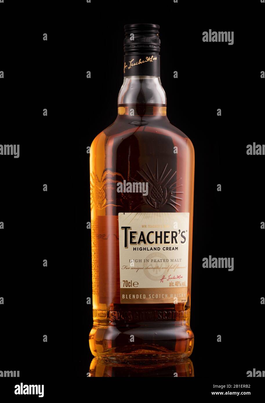 Berlin - JAN 15, 2020: Teacher's Highland Cream Blended Scotch Whiskey on  store shelf in Berlin It is a brand of blended Scotch whisky produced in  Gla Stock Photo - Alamy