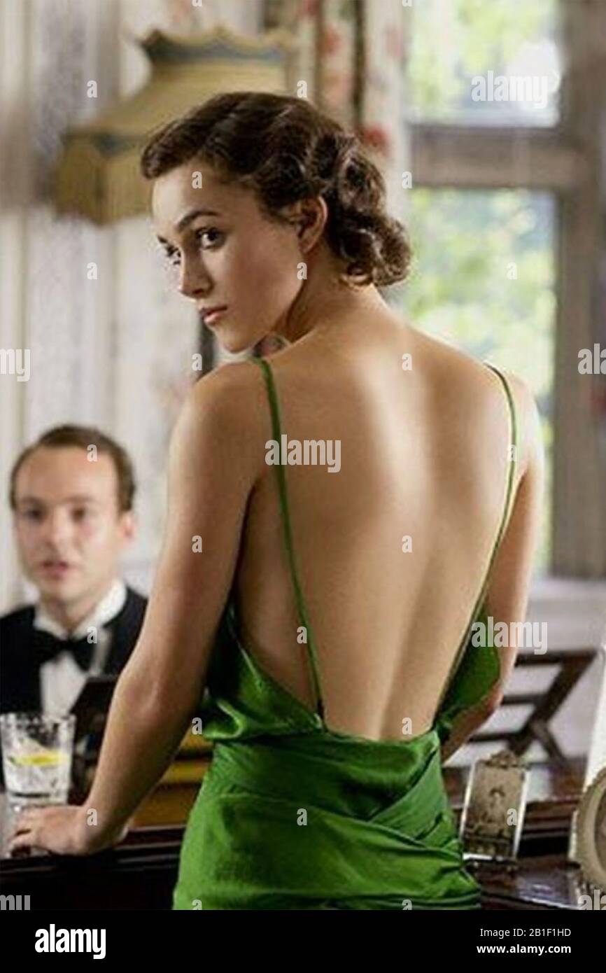 ATTONEMENT 2007 Universal Pictures film with Keira Knightley Stock Photo