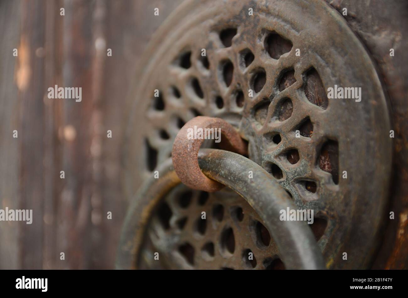 Antique Door Handle Stock Photo - Alamy