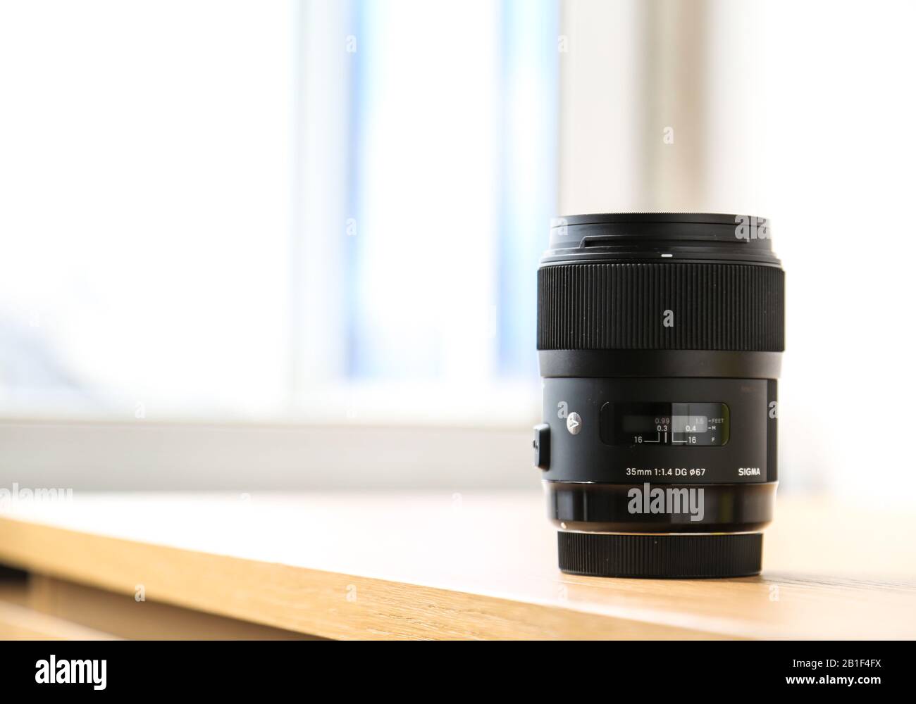 Sigma 35mm 1 4 art hires stock photography and images Alamy