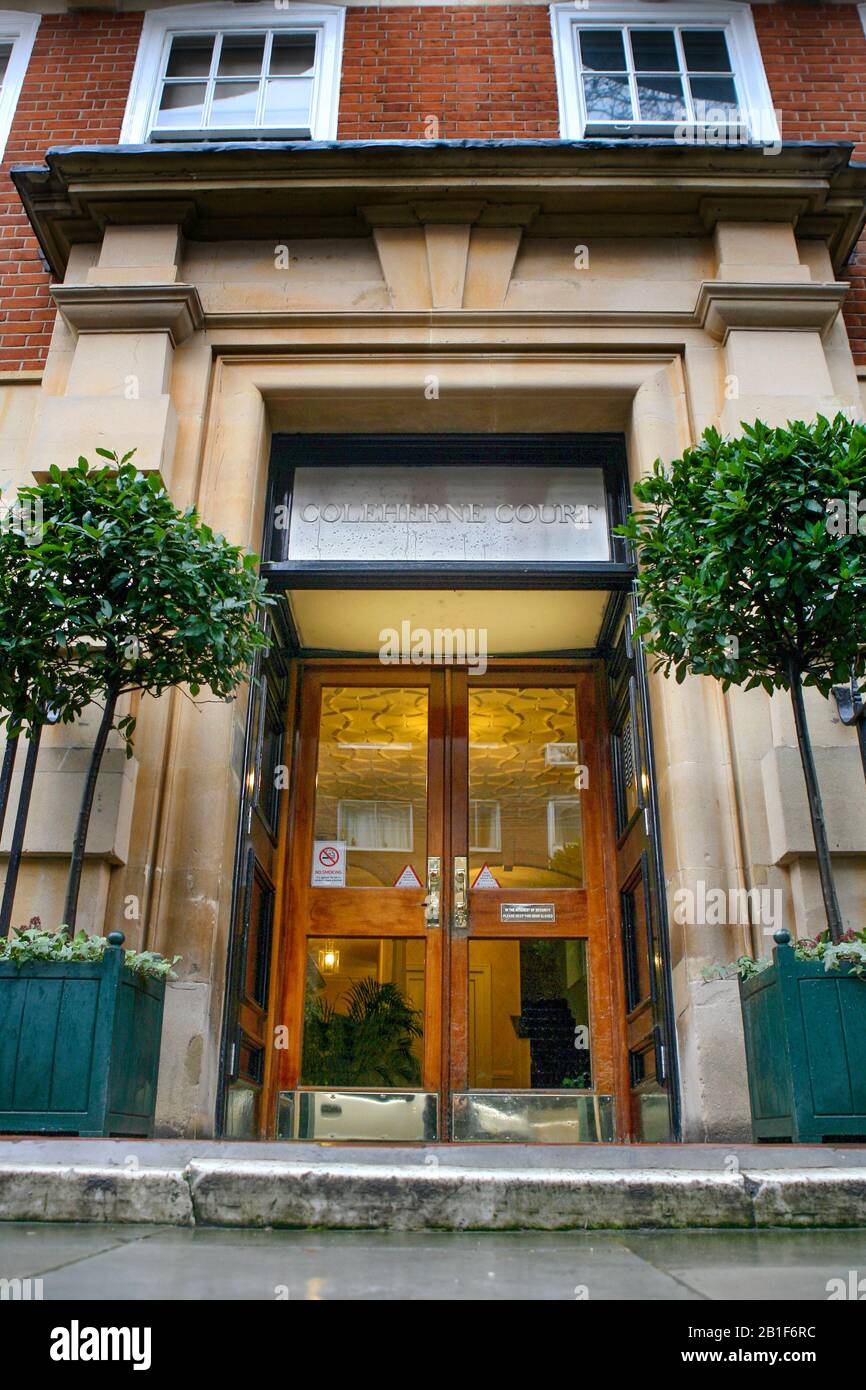 Flat 60 coleherne court hi res stock photography and images Alamy Flat 60 coleherne court hi res stock photography and images Alamy