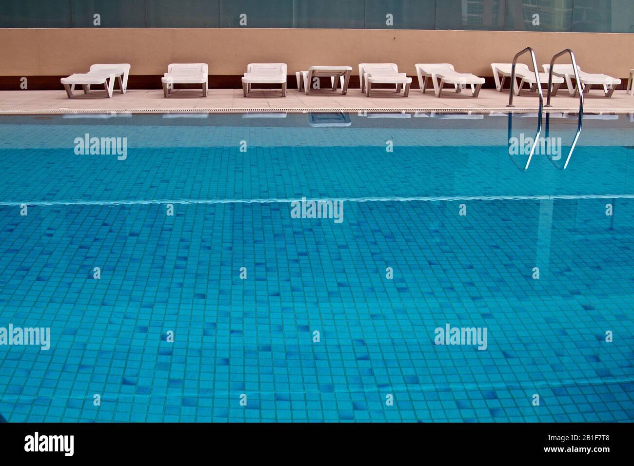 Dubai-Swimming pool mosaic at Building in Al Barsha 2 Stock Photo