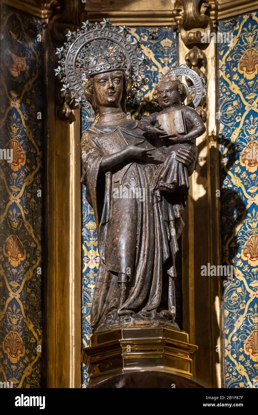 Graceful image, Mare de Deu de Lluc, Lluc Monastery, Santuari de Lluc, Serra de Tramuntana, Majorca, Balearic Islands, Spain Stock Photo