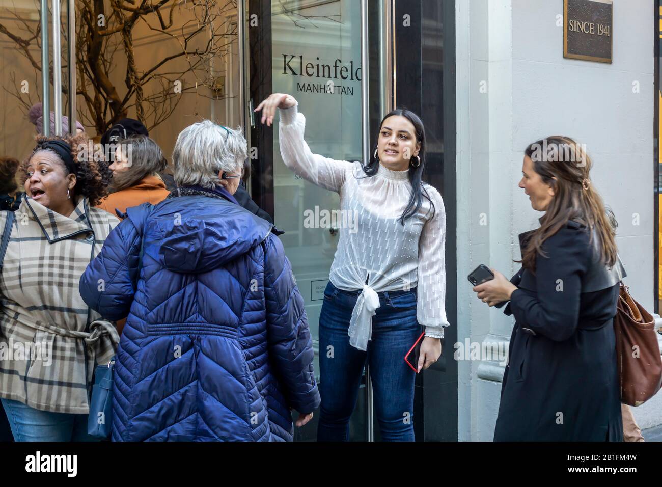 kleinfeld sample sale 2020