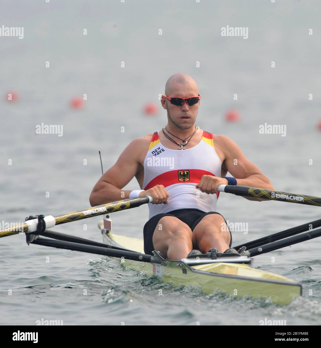 Shunyi, CHINA. GER. M1X,  Marcel HACKER, moves away from the start in his heat of the men's single sculls at the 2008 Olympic Regatta,  Saturday, 09.08.2008  [Mandatory Credit: Peter SPURRIER, Intersport Images] Stock Photo