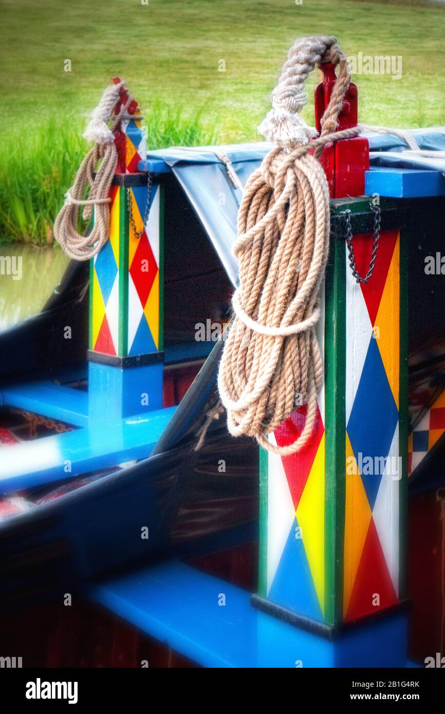 Sailing Rope Motor Motor and butty hi-res stock photography and images - Alamy