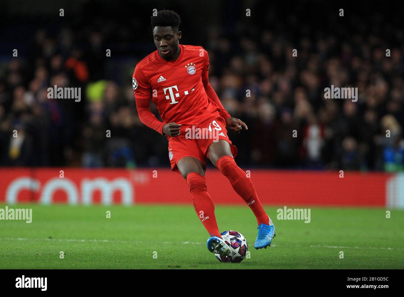 alphonso davies boots