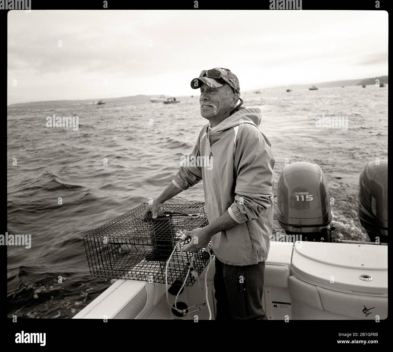 HB39105-00....WASHINGTON - Phil Russel shrimp fishing in the Puget Sound. Makina W67 Camera with Kodak 120 TXP Film processed in D76 1-1. Stock Photo