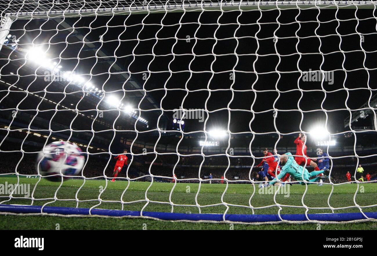 London Grossbritannien 25th Feb Firo 25 02 Football Soccer Uefa Champions League Cl Season 19 Ucl Round Of 16 First Leg Fc Chelsea Fcb Fc Bayern Munich Muenchen Remote Back Goal London Grossbritannien 25th Feb Firo 25 02 Football Soccer Uefa Champions League Cl Season 19 Ucl Round Of 16 First Leg Fc Chelsea Fcb Fc Bayern Munich Muenchen Remote Back Goal