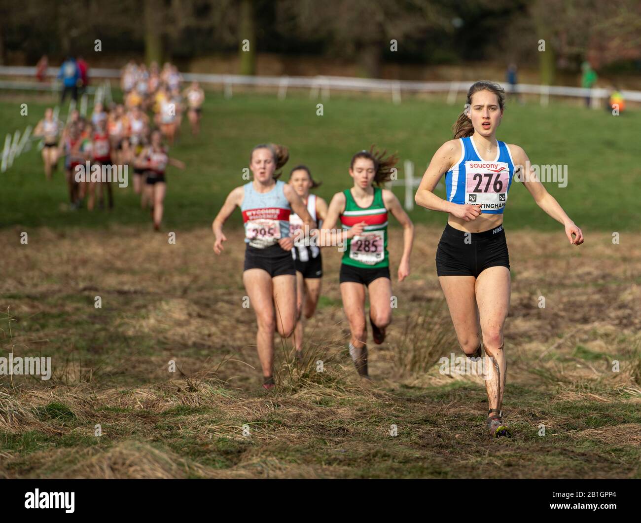 NOTTINGHAM - ENGLAND - 22 FEB: Kisten Stilwell and Lara Crawford competing  in the U17 Women's race English National Cross Country Championships, Woll  Stock Photo - Alamy