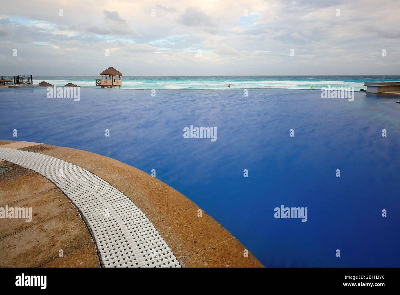 The Massage Hut and swimming pool of JW Marriott at Cancun, Mexico